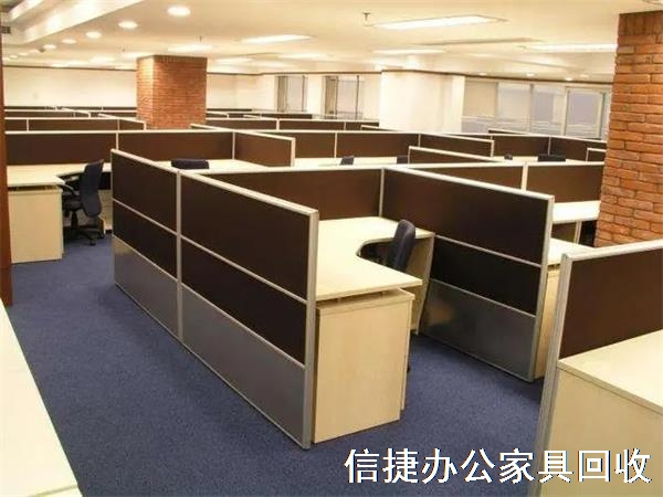 舊辦公家具回收，舊屏風(fēng)工位回收，免費上門回收