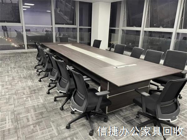 北京辦公椅回收，高價辦公家具回收