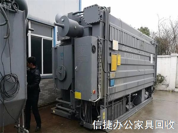 1425785.jpg 1425785.jpg